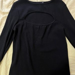 Long Sleeve with Cutout